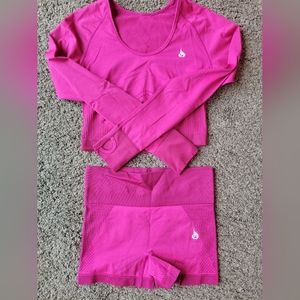 RYDERWEAR seamless biker shorts and long sleeve crop top in bright pink